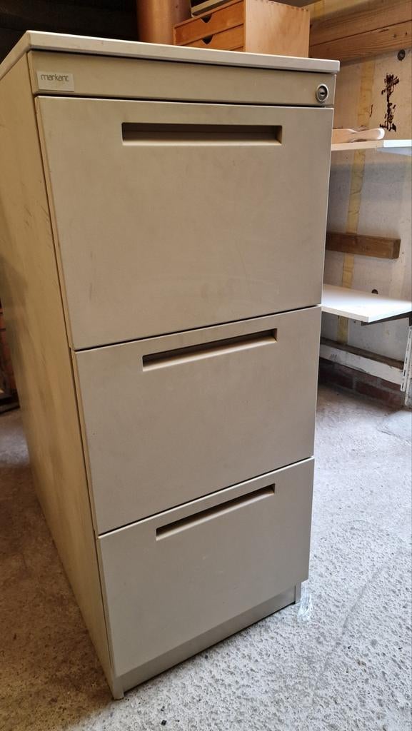 Vintage Markant metalen archiefkast met 3 laden, Huis en Inrichting, Kasten | Roldeurkasten en Archiefkasten, Ophalen, Minder dan 50 cm