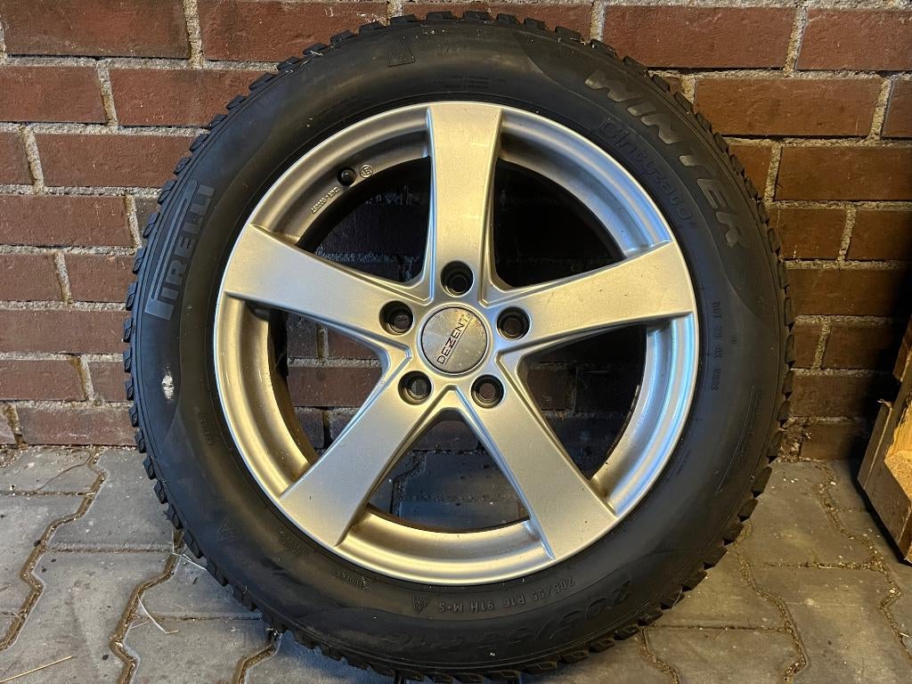 Velgen VW/Audi/Seat 16 inch met ZGAN WINTERBANDEN PIRELLI, Ophalen, 16 inch, Banden en Velgen, Nieuw