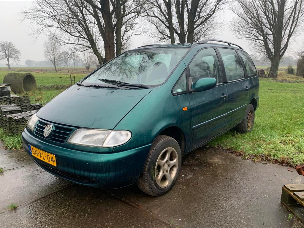 Volkswagen Sharan 1.9 TDI 81KW 1998 Groen, Voorwielaandrijving, Stof, 4 cilinders, Origineel Nederlands