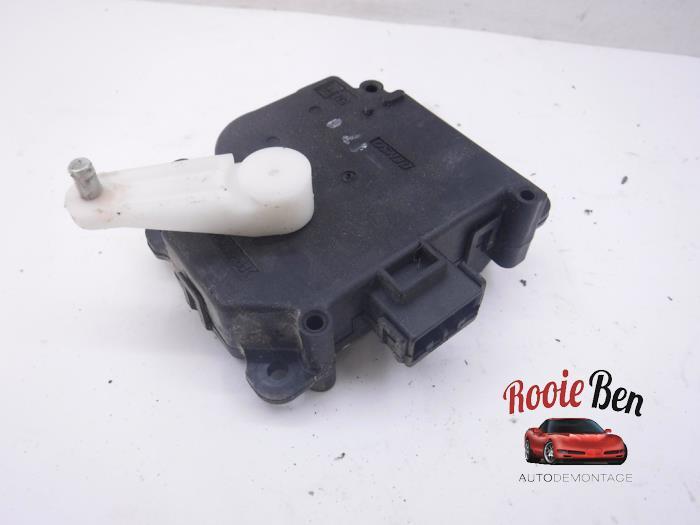 Kachelklep Motor van een Cadillac SRX, Cadillac, Gebruikt, -, -
