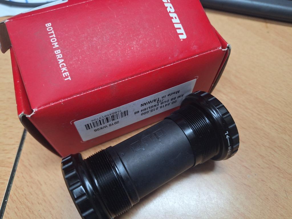 SRAM dub 29 bracketset bsa 68/73 nieuw, Fietsen en Brommers, Ophalen of Verzenden, Nieuw