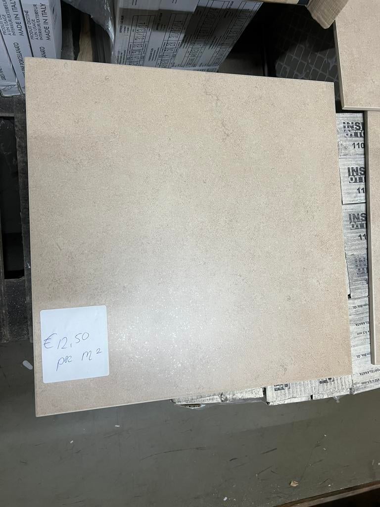 Vloertegels 45x45 cm 2 kleuren per m2 €12,50, Ophalen, 60 cm of meer, Keramiek, Nieuw