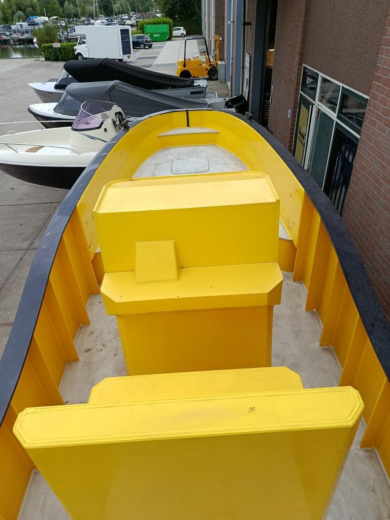 Hdpe boot  vaarklaar inclusief 300 pk Yamaha, 70 pk of meer, Ophalen of Verzenden, Zo goed als nieuw, Buitenboordmotor