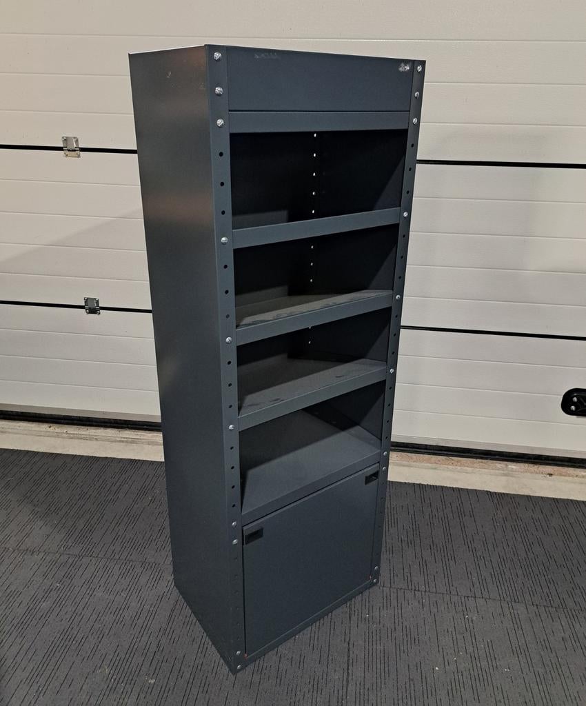 Nieuwe bedrijfswagen kast bedrijfsauto bestelauto, Ophalen