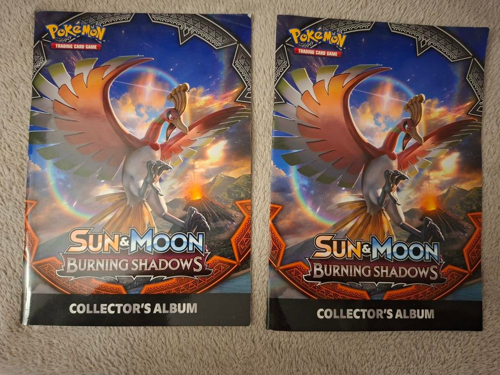 Pokémon Sun & Moon Burning Shadows collectors album LEEG 2X, Ophalen of Verzenden