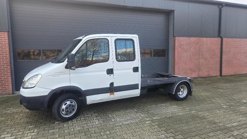 Iveco Daily BE Trekker Dubbel Cabine 2011 - 92.000km, Auto's, Bestelauto's, 4 cilinders, Iveco, 7 stoelen, Bedrijf