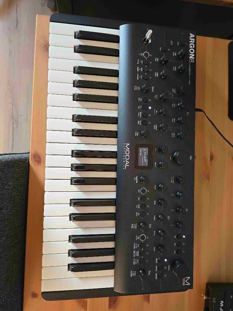 Modal Electronics Argon 8, Muziek en Instrumenten, Synthesizers, Zo goed als nieuw, Overige aantallen, Overige merken, Met midi-aansluiting