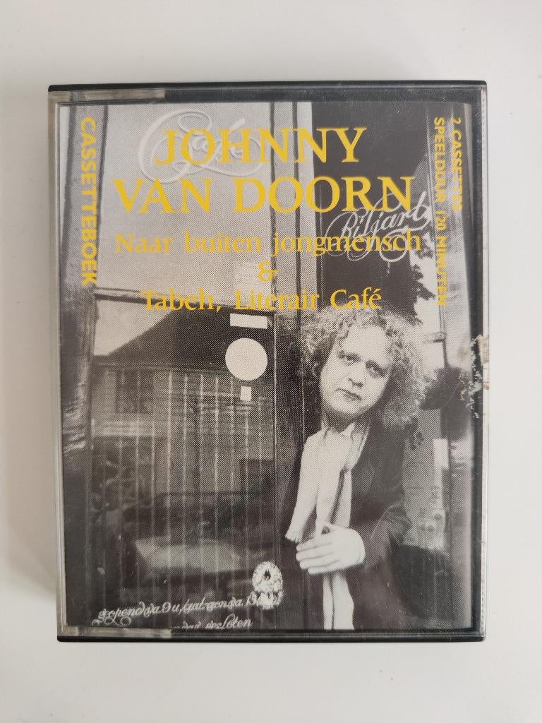Johnny Van Doorn – Naar Buiten Jongmensch & Tabeh, Literair, Ophalen of Verzenden, Cassette, Volwassene, Johnny Van Doorn