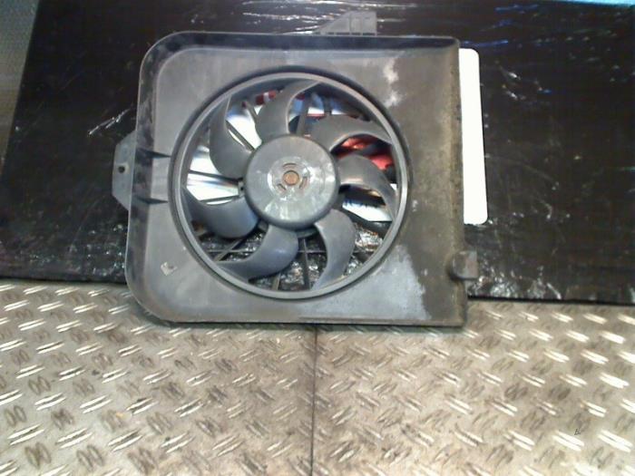 Koelvin van een Chrysler Grand Voyager, Auto-onderdelen, Airco en Verwarming, Gebruikt, 3 maanden garantie, Ophalen of Verzenden