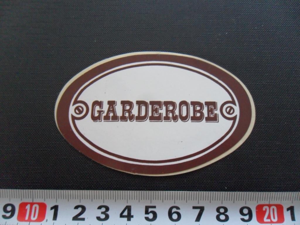 sticker deursticker GARDEROBE, Verzamelen, Stickers, Zo goed als nieuw, Ophalen