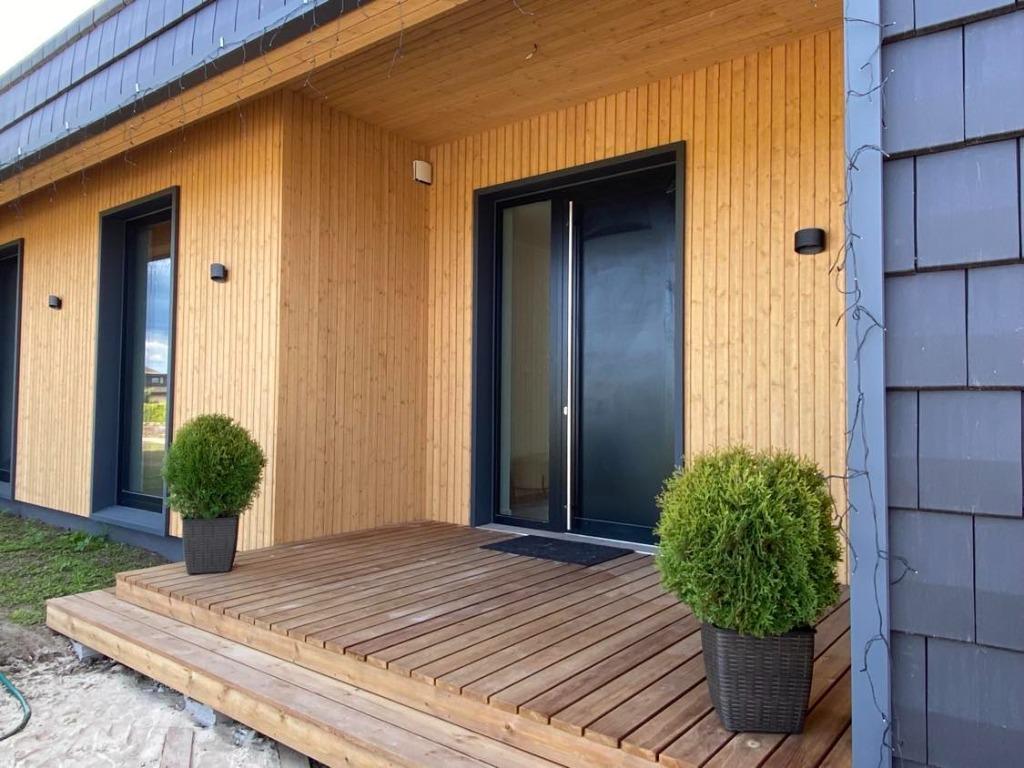Nieuwe aluminium deur op maat: buiten, binnen, schuivend, Doe-het-zelf en Verbouw, Kozijnen en Schuifpuien, 150 tot 225 cm, 150 tot 225 cm
