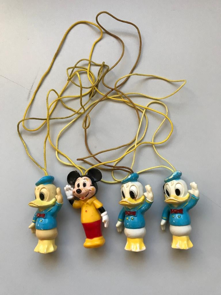 Vintage Donald Duck en Mickey Mouse Stifthouder 7 cm, Ophalen of Verzenden, Mickey Mouse, Gebruikt, Beeldje of Figuurtje