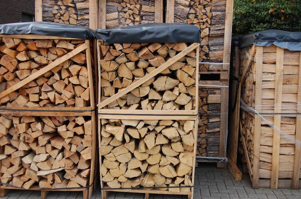 DROOG essen haardhout / openhaardhout / brandhout, Tuin en Terras, Haardhout, Blokken, Essenhout, Minder dan 3 m³, Ophalen