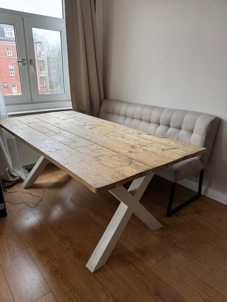 Houten eettafel met beige onderstel, Huis en Inrichting, Tafels | Eettafels, Ophalen, Gebruikt, 50 tot 100 cm, 150 tot 200 cm