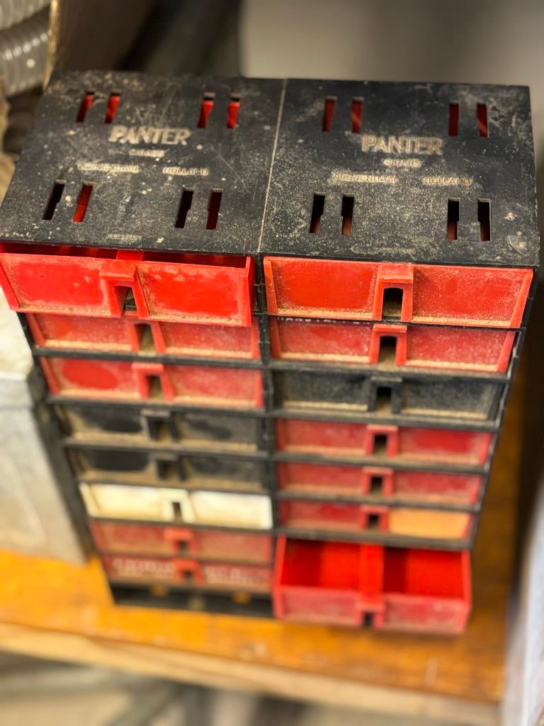 Kunststof Ladekastje voor schuur of hobby, Huis en Inrichting, Kasten | Ladekasten, Ophalen, Gebruikt