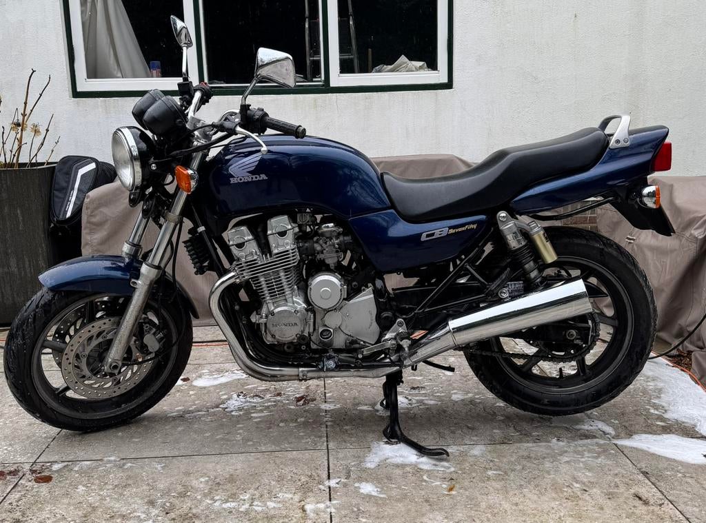 Honda CB SEVEN FIFTY, Motoren, Motoren | Honda, Particulier, Naked bike, meer dan 35 kW, 4 cilinders, Ophalen