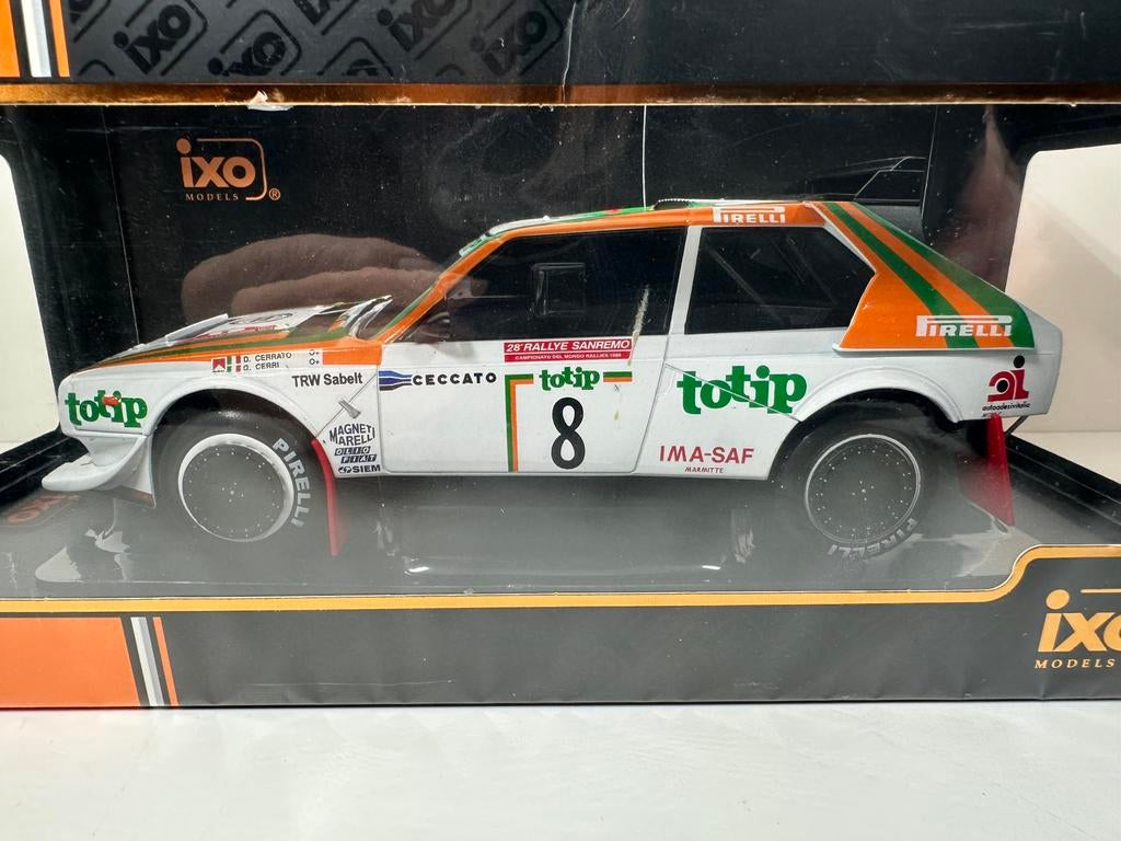 LANCIA DELTA S4 RALLY SANREMO 1986 #8 CERRATO 1:18 IXO NIEUW, Ophalen of Verzenden, Nieuw, Auto, Overige merken