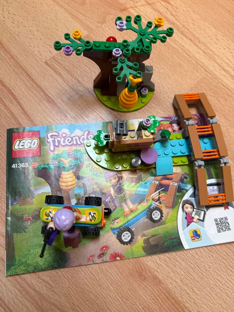 Lego Friends 41363 - Mia's boomhut, Ophalen of Verzenden, Zo goed als nieuw, Complete set, Lego