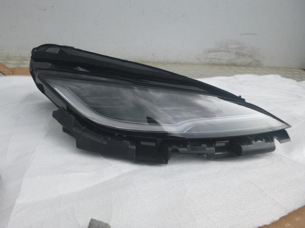TESLA MODEL 3 LIFT FULL LED KOPLAMP RECHTS
