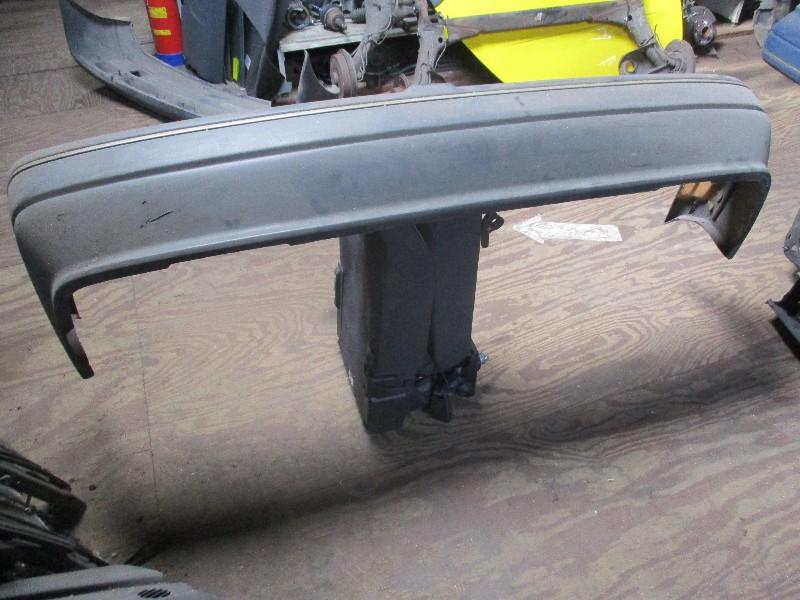 Bumper Achter Ford Escort 5 (AAL/ABL) (1990-07/1995-01), Auto-onderdelen, Gebruikt, Henry-Ford-Straße  1, Köln 50735, , Duitsland