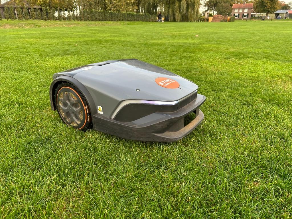 Stihl iMow 7 pro robotmaaier (demo), Ophalen, Stihl, Gebruikt, Meer dan 25 cm
