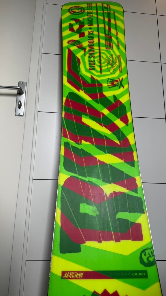 Snowboard Ride manchete, Sport en Fitness, Snowboarden, Zo goed als nieuw, Board, Ophalen of Verzenden