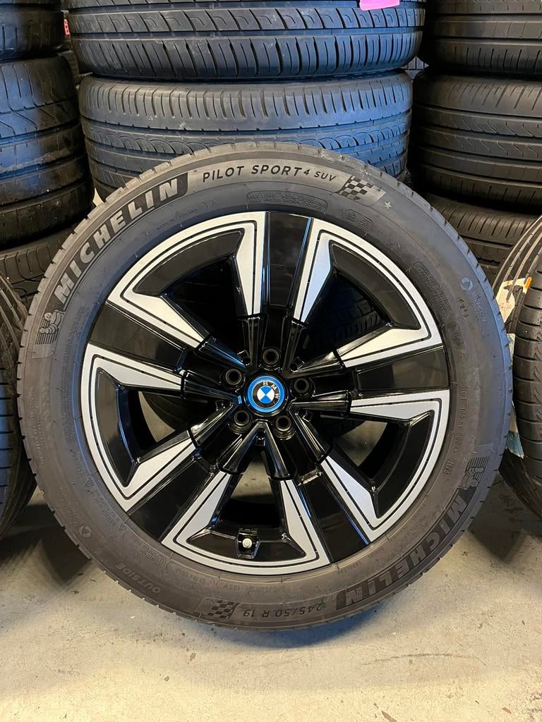 Originele BMW X3 IX3 X4 Zomerset TPMS Styling 842, Auto-onderdelen, Banden en Velgen, 245 mm, Banden en Velgen, Bmw, Winterbanden