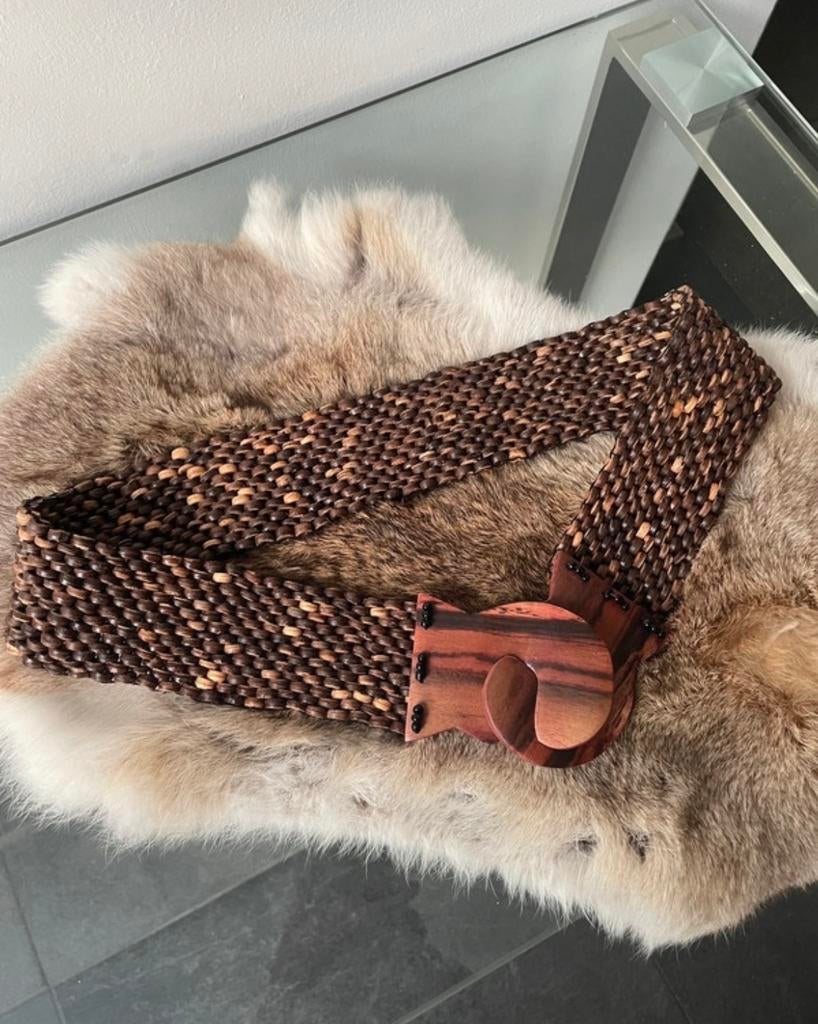 Handgemaakte houten kralen riem - Ibiza style, Kleding | Dames, Riemen en Ceinturen, Tailleriem, Ophalen of Verzenden, 3 tot 5 cm