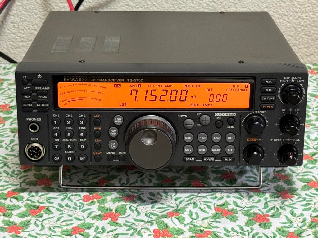 Hf tranceiver kenwood ts 570 dg pr incl vzk, Telecommunicatie, Zenders en Ontvangers, Ophalen of Verzenden, Gebruikt, Zender en Ontvanger