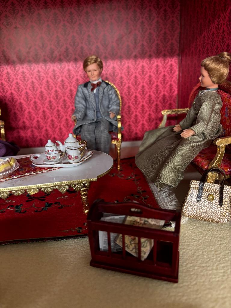 Poppenhuis, Ophalen of Verzenden, Zo goed als nieuw, Poppenhuis