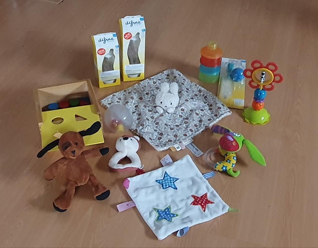 Baby speelgoed en melkflessen, Kinderen en Baby's, Speelgoed | Babyspeelgoed, Nieuw, Overige typen, Ophalen