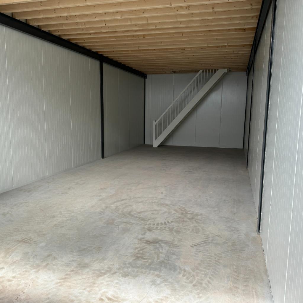 Te huur bedrijfsunit, bedrijfsruimte, stalling te Sneek, Zakelijke goederen, 123 m², Huur, Bedrijfsruimte