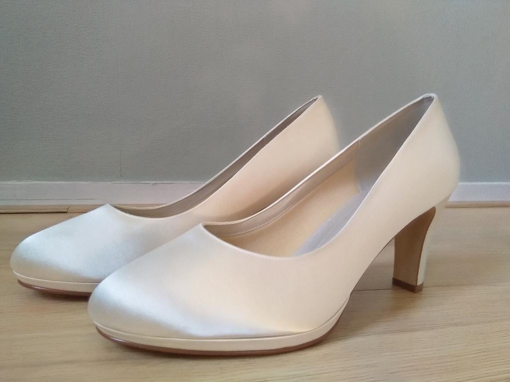NIEUW Rainbow Club bruidsschoenen, ivory satin, maat 41, Rainbow, Wit, Schoenen, Nieuw