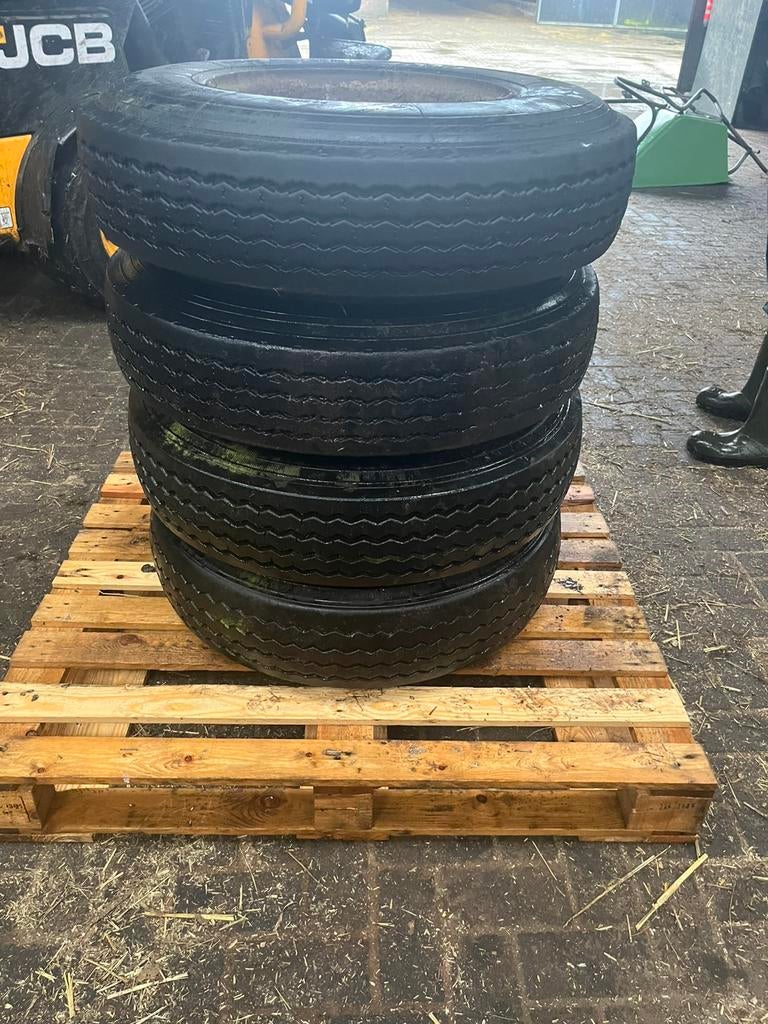 Michelin banden, Auto-onderdelen, Vrachtwagen-onderdelen, Ophalen of Verzenden, Nieuw, Overige merken