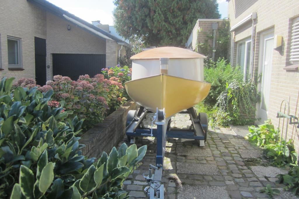 omgebouwde   Midget 13 lijkt nu een opduwer,   met trailer, Watersport en Boten, Ophalen, Nieuw, Onderhoud en Reparatie
