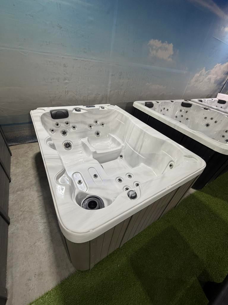 Balboa jacuzzi 3 persoons incl garantie, Verzenden, Zo goed als nieuw