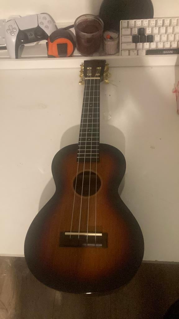 Ukelele, Ophalen, Zo goed als nieuw, Overige typen