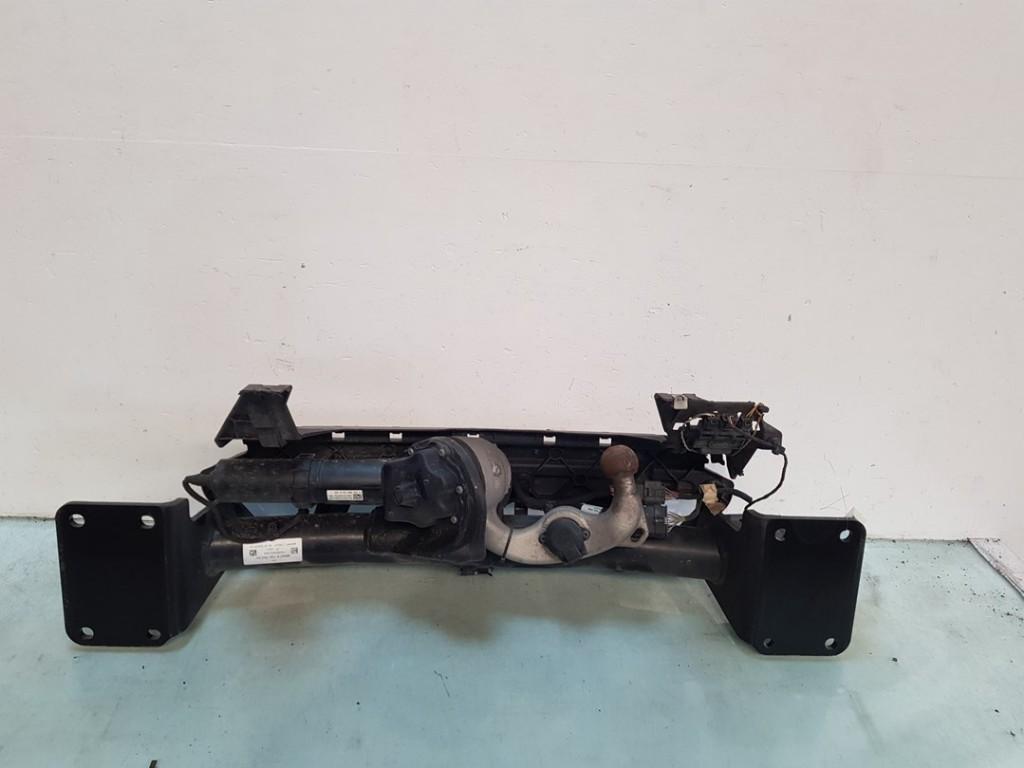 Trekhaak BMW iX (I20) (2021-07/..) 8738183, Gebruikt, Petuelring 130, München 80809, , Duitsland, BMW, Bayerische Motoren Werke AG