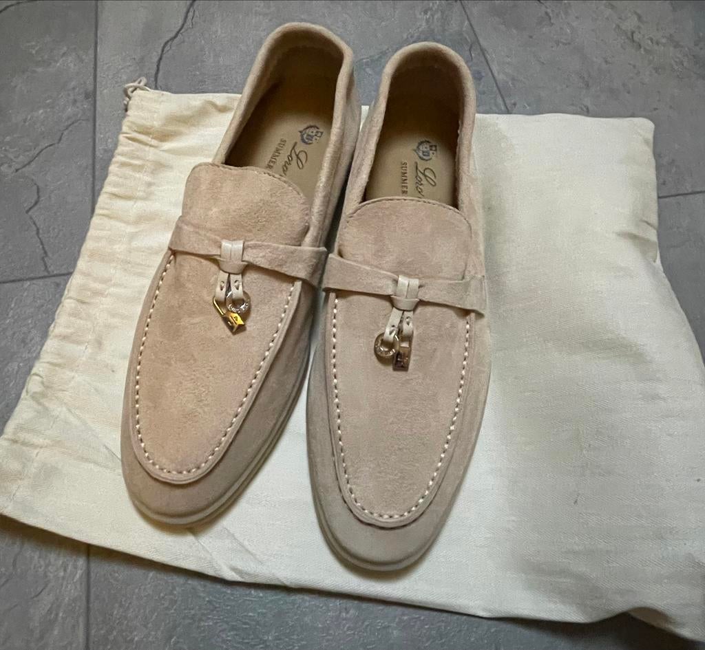 Splinternieuw loro piana loafers. Top kwaliteit, Nieuw, Ophalen of Verzenden, Instappers, Beige