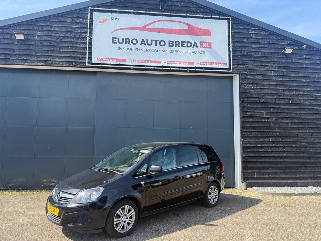 Opel Zafira 1.6 Essentia 7 zitplaatsen, Auto's, Opel, Voorwielaandrijving, Gebruikt, 4 cilinders, Zwart
