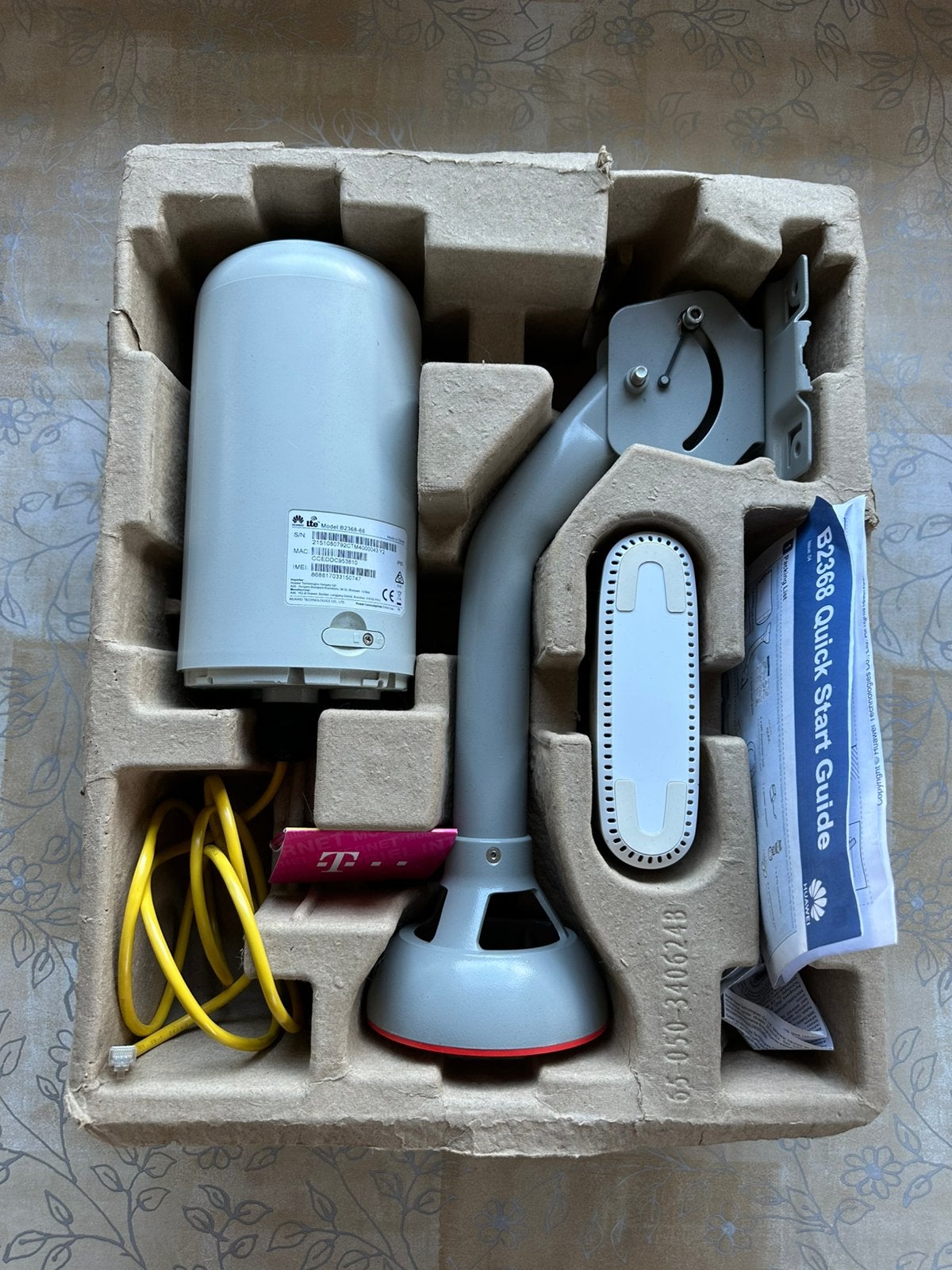 Huawei B2368 4G/LTE Outdoor Router Set – Helemaal Compleet!, Ophalen of Verzenden, Gebruikt, Router