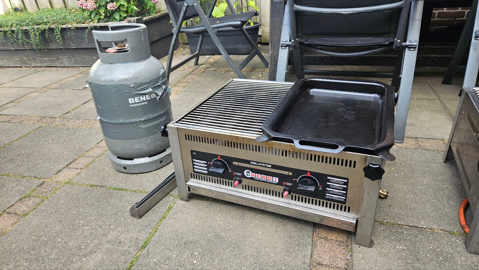 Hendi Slagers Gas BBQ met gasfles (2.7 kg gas), Ophalen, Gebruikt, Info@hendi.nl, Veenendaal