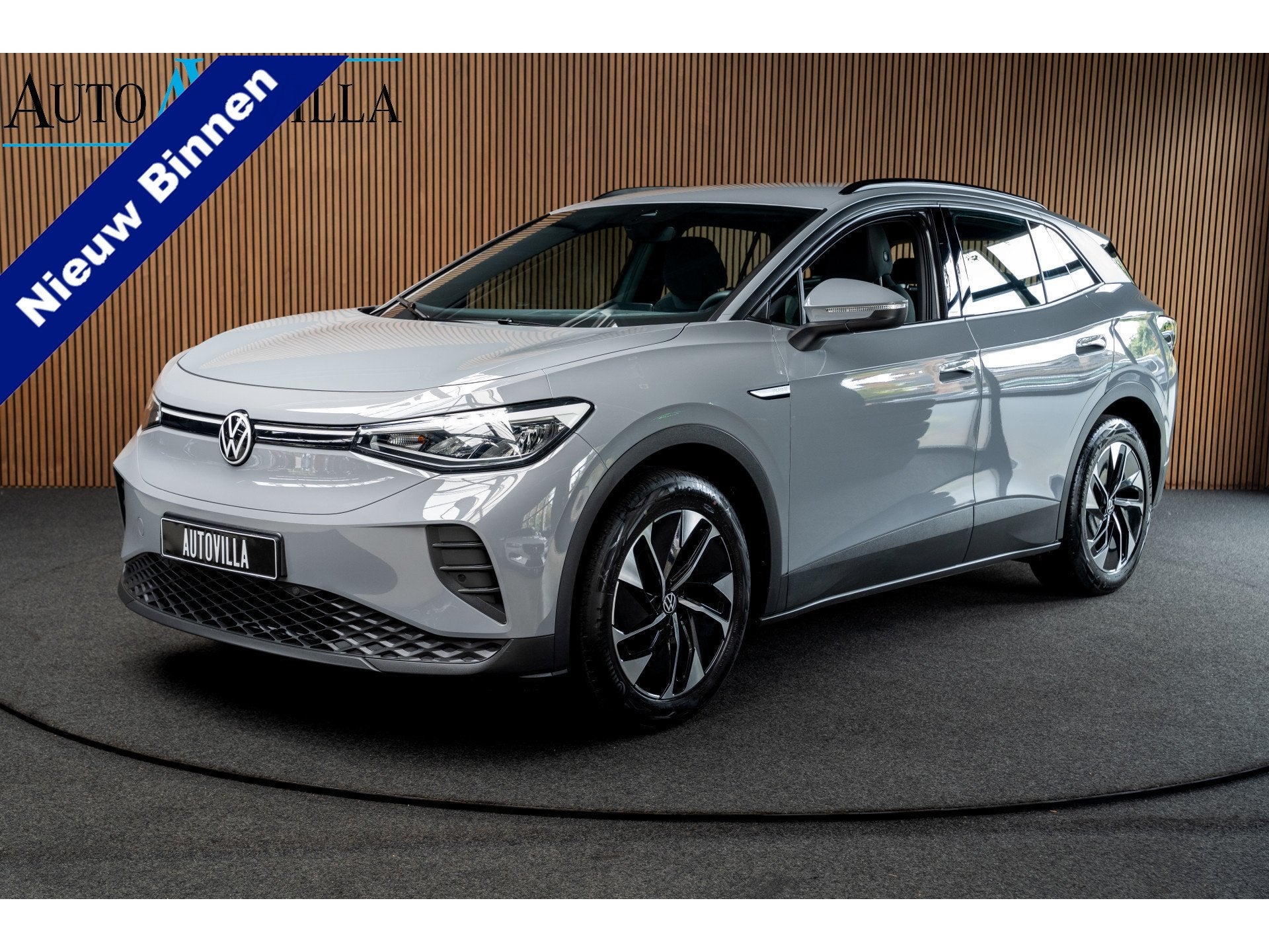 Volkswagen ID.4 Pure Performance Navi Climate Warmtepomp PDC, Automaat, Gebruikt, Zwart, Zilver of Grijs