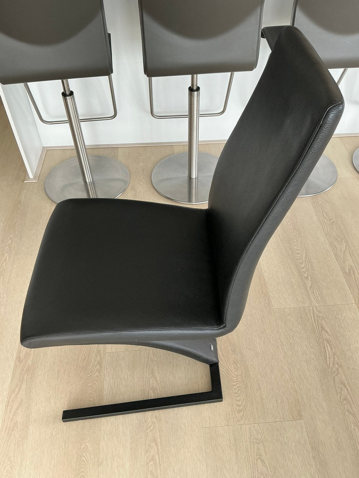 4 Rolf Benz 7800 Design stoelen, Huis en Inrichting, Ophalen, Zwart, Leer, Zo goed als nieuw