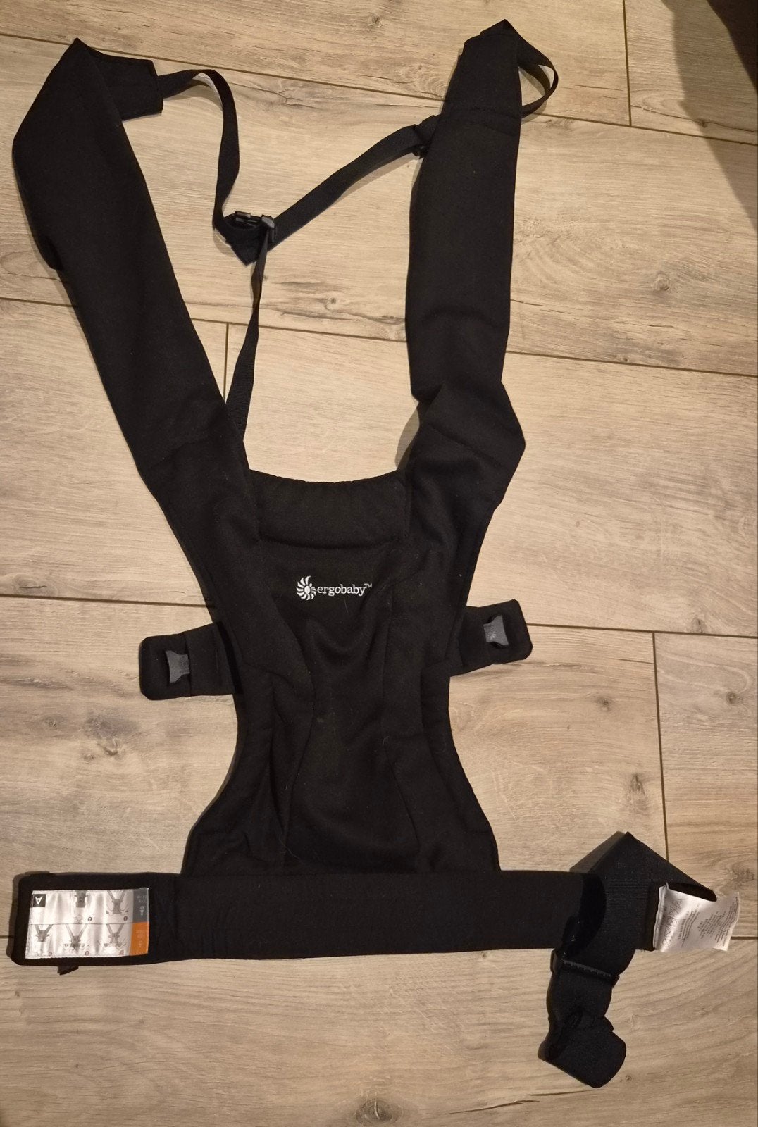 Ergobaby draagdoek zwart - zo goed als nieuw, Ophalen of Verzenden, Zo goed als nieuw, Draagdoek, Overige merken