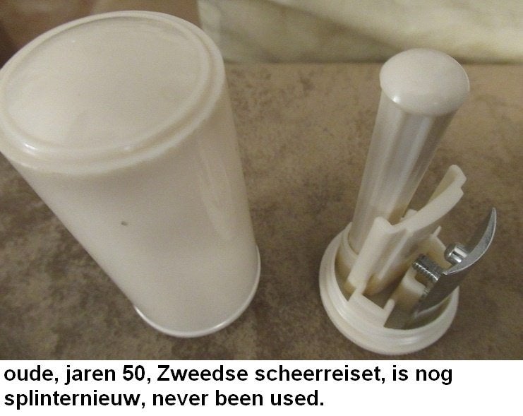 splinternieuw, Zweeds jaren 50 reis scheerset, Ophalen of Verzenden, Nieuw