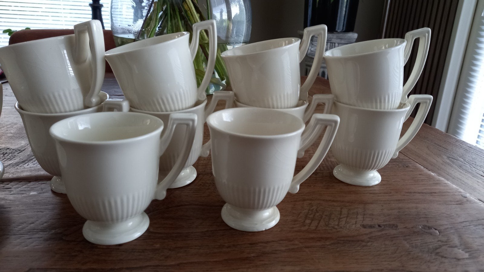 10 Recamier koffiemokjes met gratis sauskom en melkkan, Huis en Inrichting, Ophalen, Zo goed als nieuw, Aardewerk