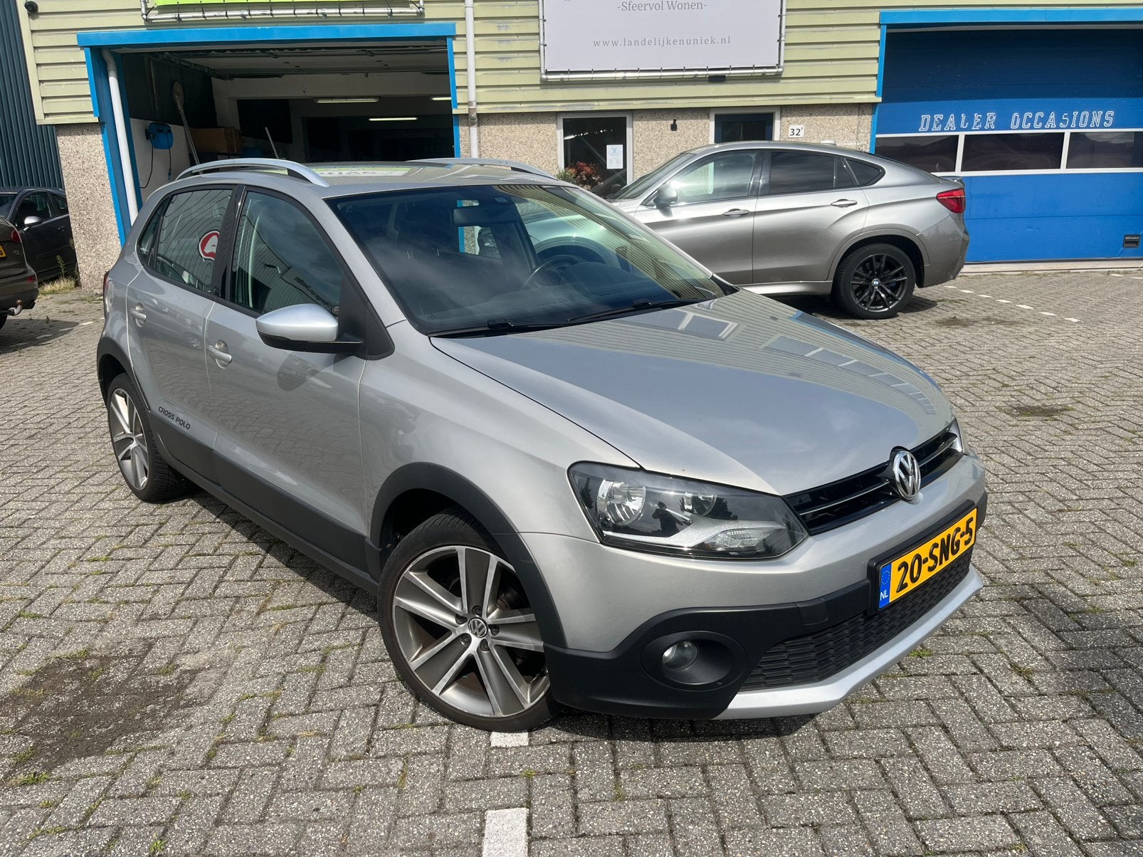 Volkswagen Polo Cross 1.2 /Nieuwe ketting / Nieuwe koppeling, Auto's, 40 €/maand, Beige, Origineel Nederlands, 104 pk