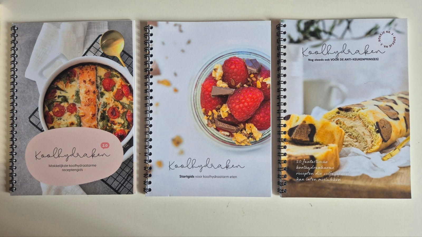 Koolhydraatarme kookboeken (4 stuks) gekocht maar ongebruikt, Boeken, Gezond koken, Ophalen of Verzenden, Zo goed als nieuw, Diverse auteurs, waaronder Deborah Gray
