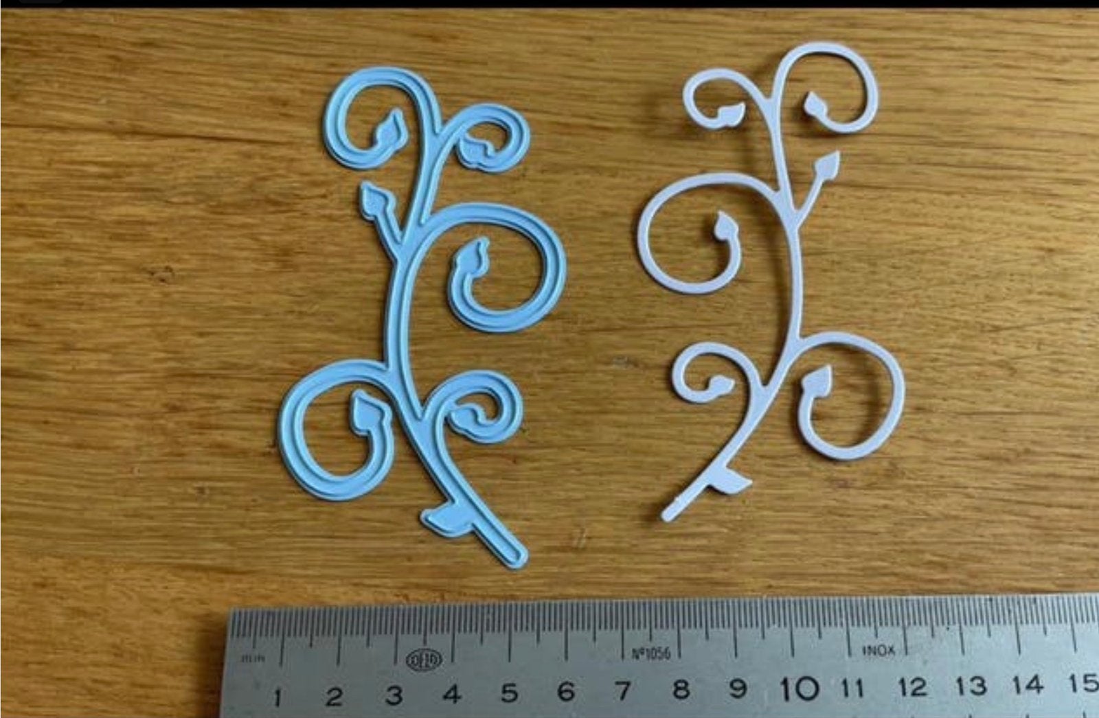 Snijmal lange tak van Marianne design 1468, Hobby en Vrije tijd, Ophalen of Verzenden, Zo goed als nieuw, Overige thema's, Pons of Mal